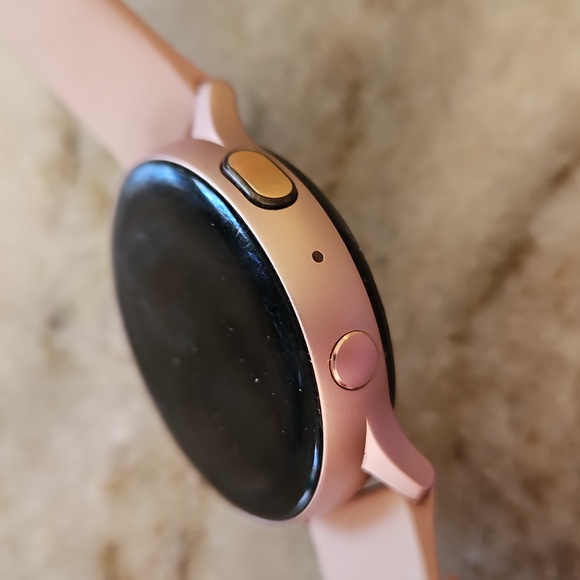 Samsung Galaxy watch Active 2 - Picture 8 of 8